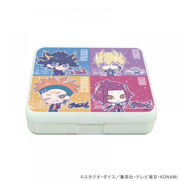 小物ケース「遊☆戯☆王5D’s Design produced by Sanrio」01/集合デザイン(コラボイラスト)
