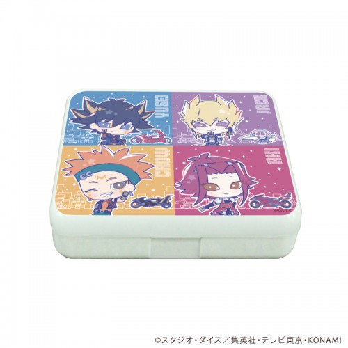 小物ケース「遊☆戯☆王5D’s Design produced by Sanrio」01/集合デザイン(コラボイラスト)